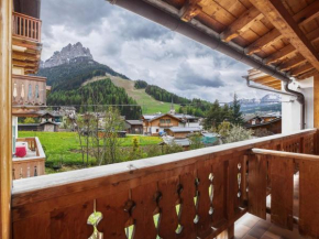 Ciasa Lino Aloch Pozza Di Fassa